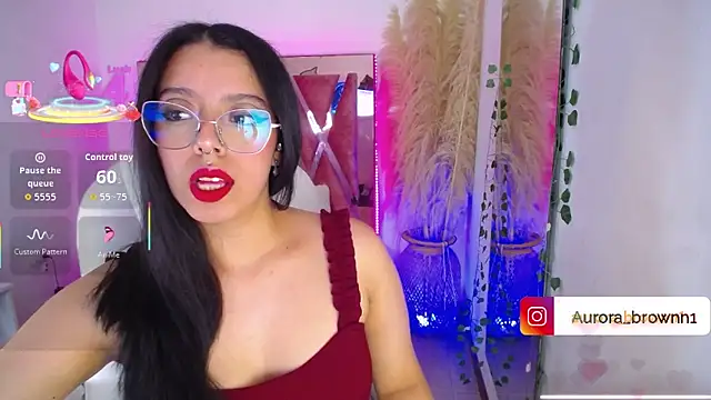 Aurora Brownn online show from 10-12-25, 03:30