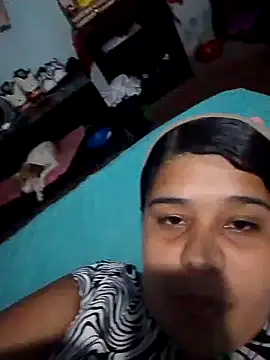 Snapshot of LilyChloe11 chatting on 12-15-24, 11:20 LilyChloe11 online show from 12-15-24, 11:20