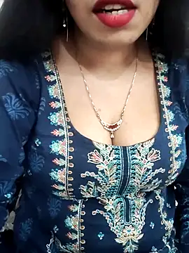 Snapshot of Haniya-143 chatting on 02-26-26, 05:35 Haniya-143 online show from 02-26-26, 05:35