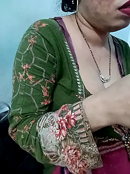 Haniya-143 online show from 12-22-25, 09:26