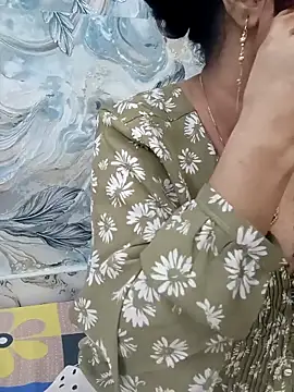 Snapshot of Haniya-143 chatting on 02-18-26, 09:22 Haniya-143 online show from 02-18-26, 09:22