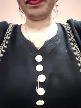 Snapshot of Haniya-143 chatting on 02-21-26, 07:38 Haniya-143 online show from 02-21-26, 07:38