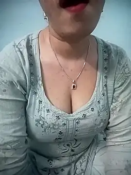 Haniya-143 online show from 10-23-25, 12:20