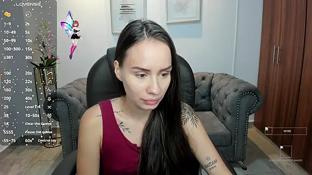 Snapshot of kiim_sweett chatting on 10-21-25, 11:20 kiim sweett online show from 10-21-25, 11:20