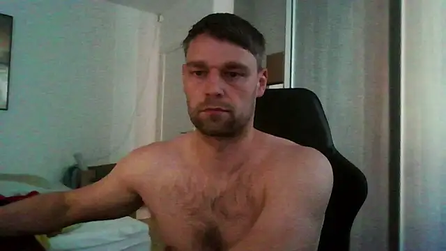 Snapshot of The_big_viking_ chatting on 06-25-26, 11:59 The big viking online show from 06-25-26, 11:59