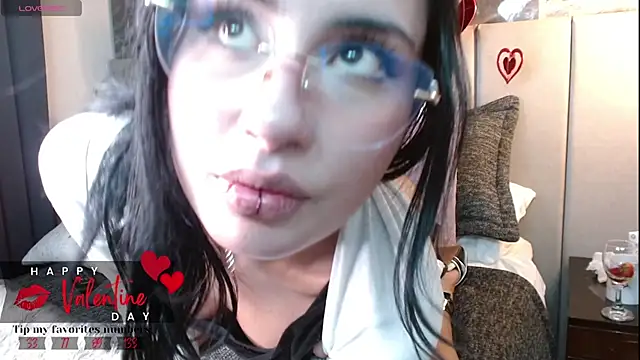 Snapshot of mia_saintt chatting on 02-15-25, 03:39 mia saintt online show from 02-15-25, 03:39