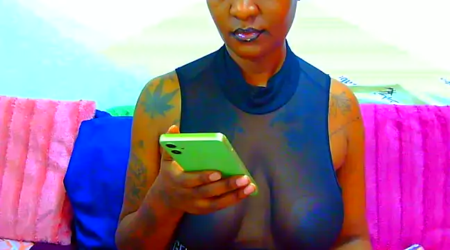 TattoedGoddessxx online show from 03-04-25, 02:53