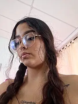 Ariana Pierce online show from 06-12-26, 03:10