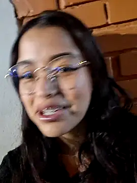 Snapshot of Ariana_Pierce chatting on 03-20-25, 11:56 Ariana Pierce online show from 03-20-25, 11:56
