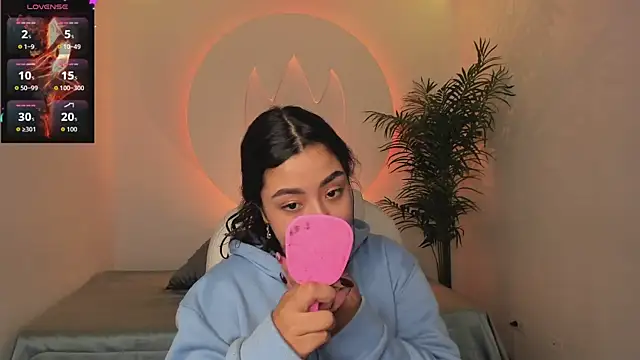 Ariana Pierce online show from 11-29-25, 01:00