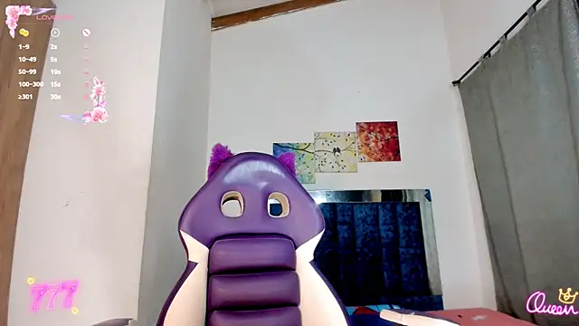 Snapshot of Nicol_ofi24 chatting on 06-18-26, 06:01 Nicol ofi24 online show from 06-18-26, 06:01