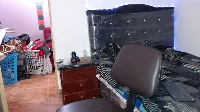 pervertsteens3 online show from 11-11-25, 09:09