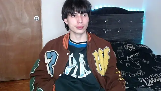 pervertsteens3 online show from 11-13-25, 05:11