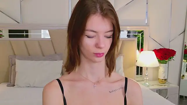 MeganMour online show from 11-23-25, 05:12