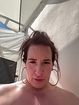 Snapshot of Engel_mia chatting on 05-26-26, 12:47 Engel mia online show from 05-26-26, 12:47