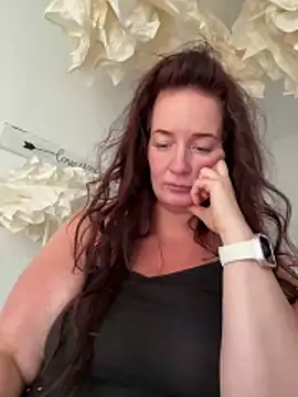 Snapshot of Engel_mia chatting on 05-16-26, 12:48 Engel mia online show from 05-16-26, 12:48