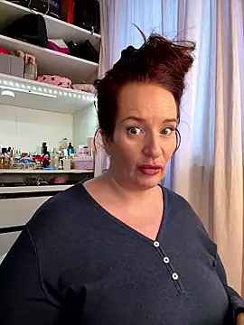 Engel mia online show from 01-10-26, 01:50