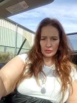 Snapshot of Engel_mia chatting on 03-10-25, 11:23 Engel mia online show from 03-10-25, 11:23