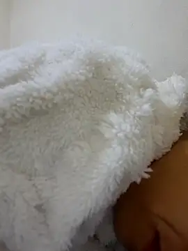 Snapshot of Linda-53 chatting on 01-10-25, 07:35 Linda-53 online show from 01-10-25, 07:35