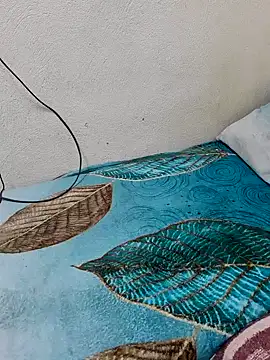 Snapshot of Linda-53 chatting on 01-26-25, 06:27 Linda-53 online show from 01-26-25, 06:27