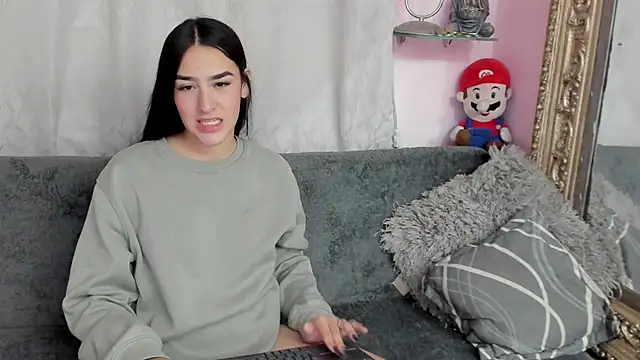 oriana faddila online show from 03-23-25, 05:00