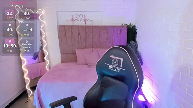 penelope tay1 online show from 11-29-25, 03:17