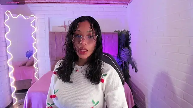 penelope tay1 online show from 10-05-25, 03:41