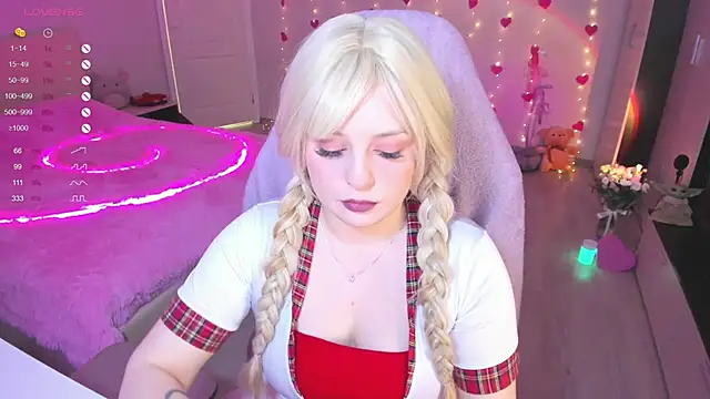 Amy honey angel online show from 02-24-25, 10:04