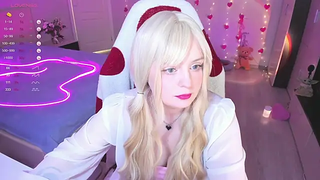 Amy honey angel online show from 03-19-25, 12:01