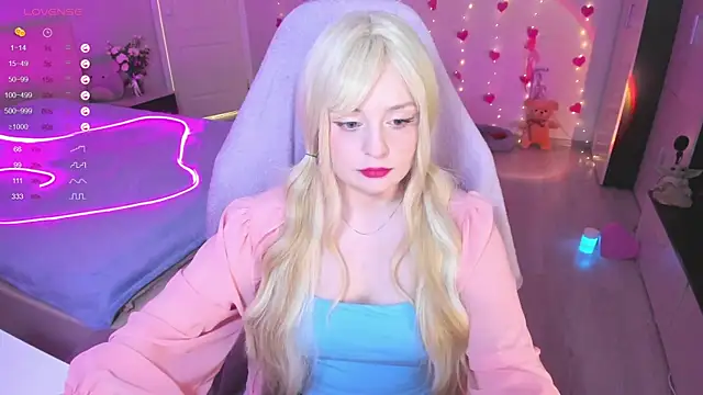 Amy honey angel online show from 03-18-25, 12:50