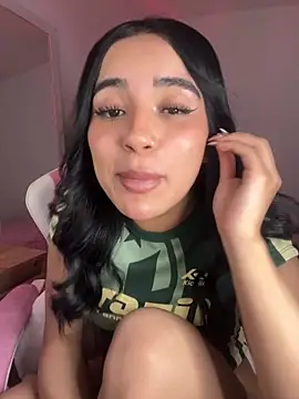 Emily-14 online show from 03-13-26, 06:40