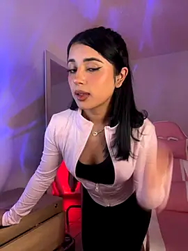 Emily-14 online show from 09-30-25, 03:56
