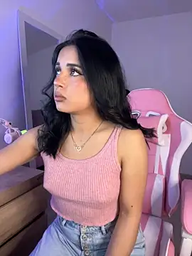 Emily-14 online show from 09-29-25, 04:52