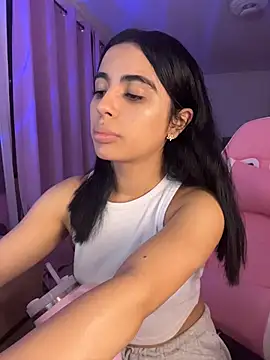 Emily-14 online show from 06-11-26, 10:18