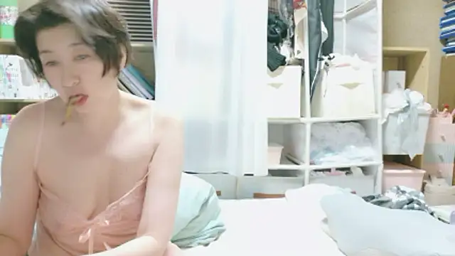 morikawa sayaka online show from 04-26-26, 12:46