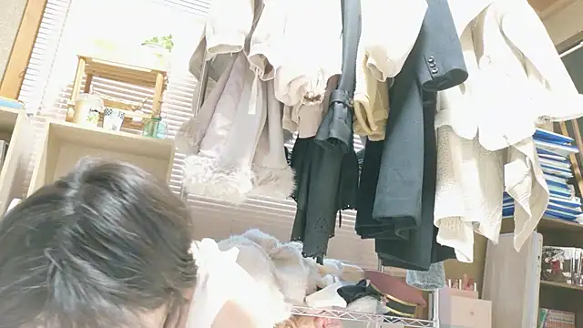 morikawa sayaka online show from 10-31-25, 11:33