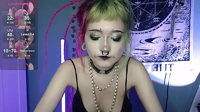 Snapshot of Milten-Trish chatting on 07-24-26, 06:59 Milten-Trish online show from 07-24-26, 06:59