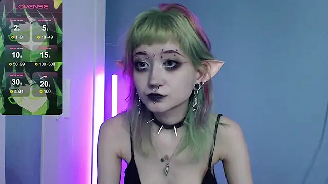 Snapshot of Milten-Trish chatting on 05-19-26, 03:24 Milten-Trish online show from 05-19-26, 03:24