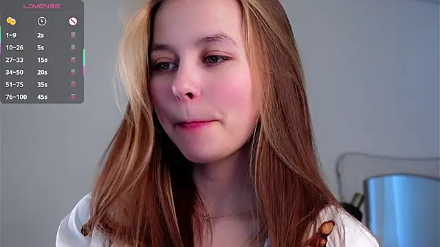 Snapshot of FalineDowlen chatting on 02-15-25, 01:53 FalineDowlen online show from 02-15-25, 01:53