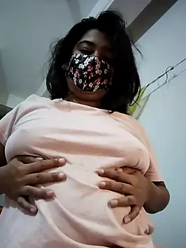 Snapshot of Fuck_Girl_Nuri chatting on 05-17-26, 03:12 Fuck Girl Nuri online show from 05-17-26, 03:12