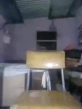 Snapshot of GOLDEN_HQUR chatting on 01-17-25, 09:28 GOLDEN HQUR online show from 01-17-25, 09:28