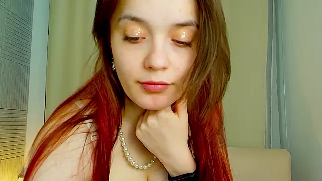TrishaBerry online show from 01-17-25, 09:06