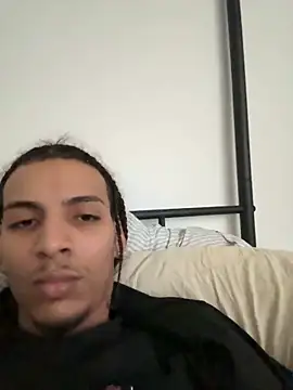 Snapshot of BostonDick chatting on 12-11-24, 05:48 BostonDick online show from 12-11-24, 05:48