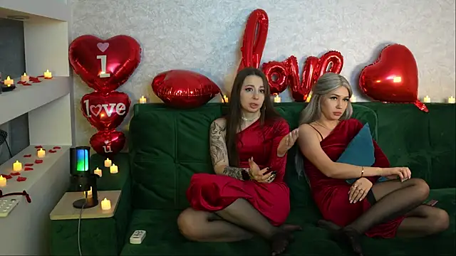 BestModelsDuo online show from 02-15-25, 04:47