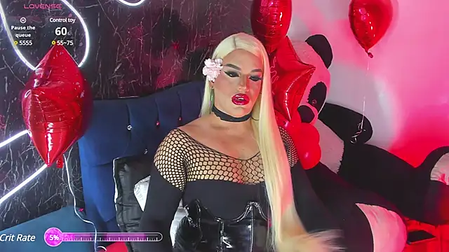 Snapshot of Missisabella_ chatting on 02-15-25, 01:42 Missisabella online show from 02-15-25, 01:42