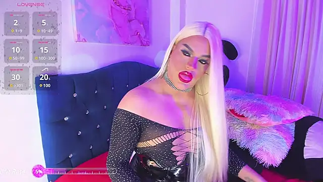 Snapshot of Missisabella_ chatting on 02-03-25, 11:47 Missisabella online show from 02-03-25, 11:47