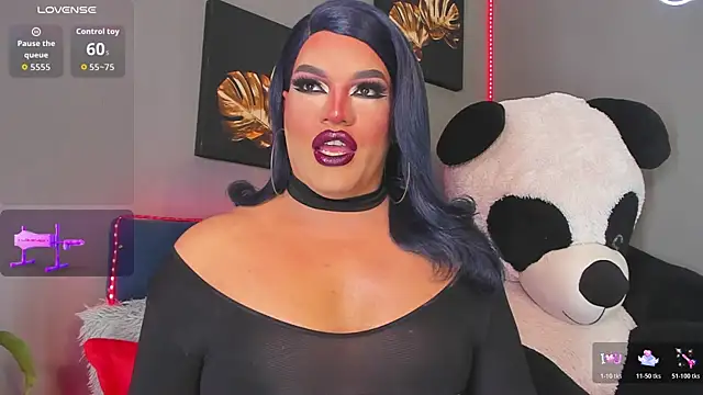 Missisabella  online show from 12-22-25, 12:33