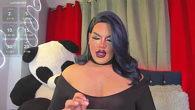 Missisabella  online show from 10-31-25, 01:02