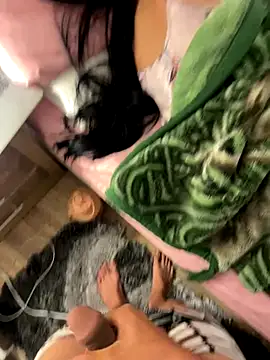 Sweet and caramel online show from 12-14-25, 09:48