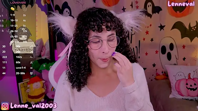 Lenneval1 online show from 10-05-25, 02:13